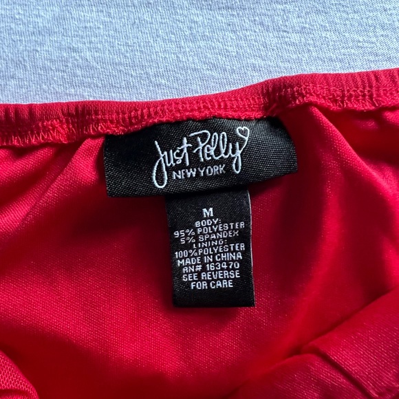 Red top - Picture 3 of 3